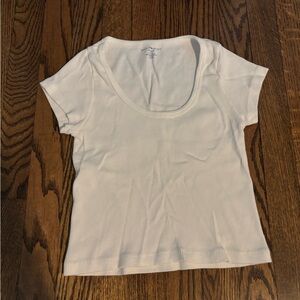 Brandy Melville White Ribbed Scoop Neck Tee - Short Sleeve